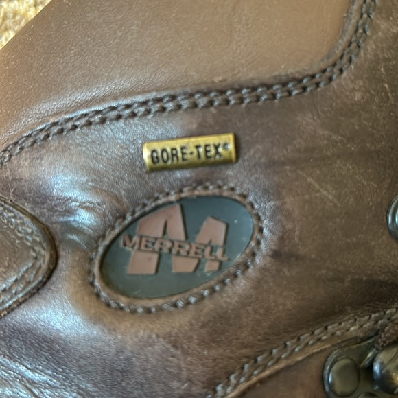 Merrell Hiking Boots. Size 13. Good condition - Picture 4 of 5